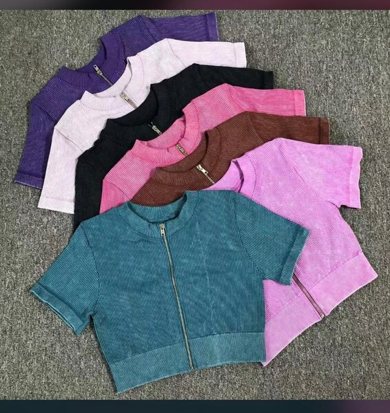 Tops zippés en velours côtelé