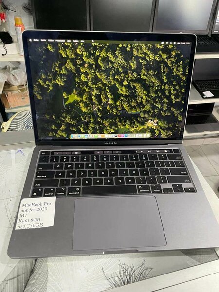MacBook Pro 2020 M1 256GB
