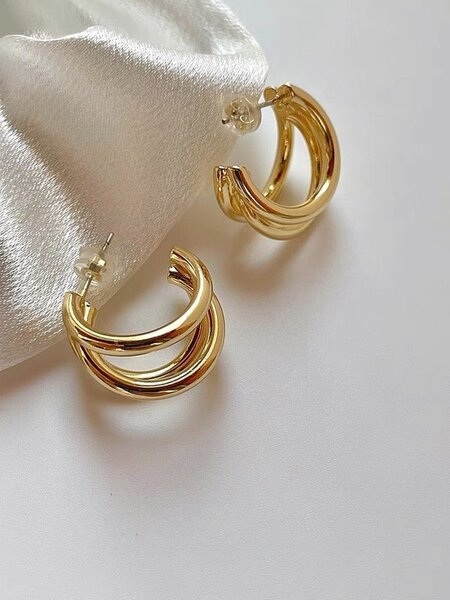 Gold earrings