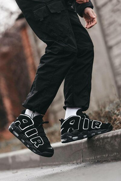 Nike Sneaker