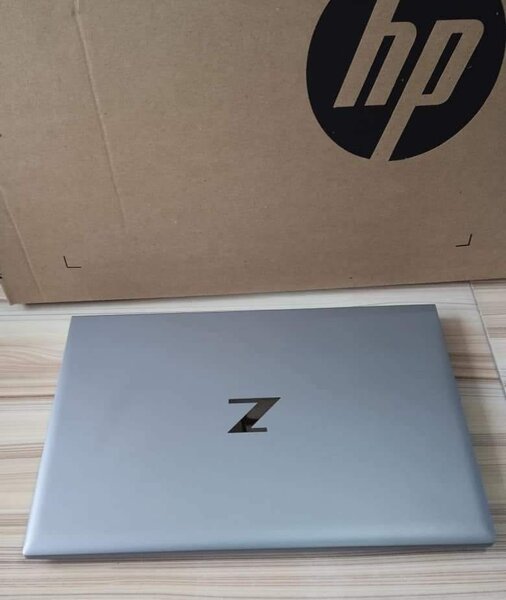HP GAMER ZBOOK TRES PUISSANT