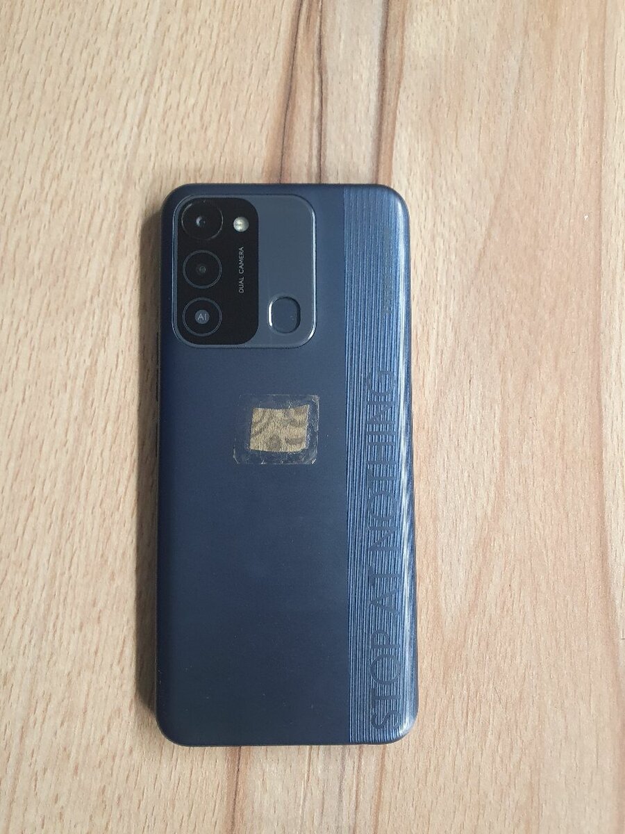 Tecno spark 8c