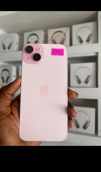 iPhone 15 plus