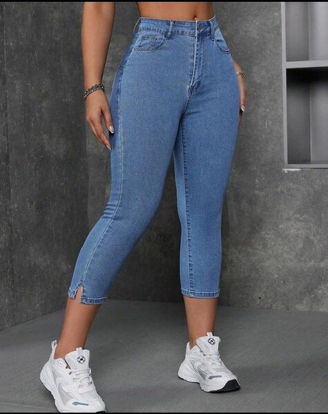 Skinny Capris