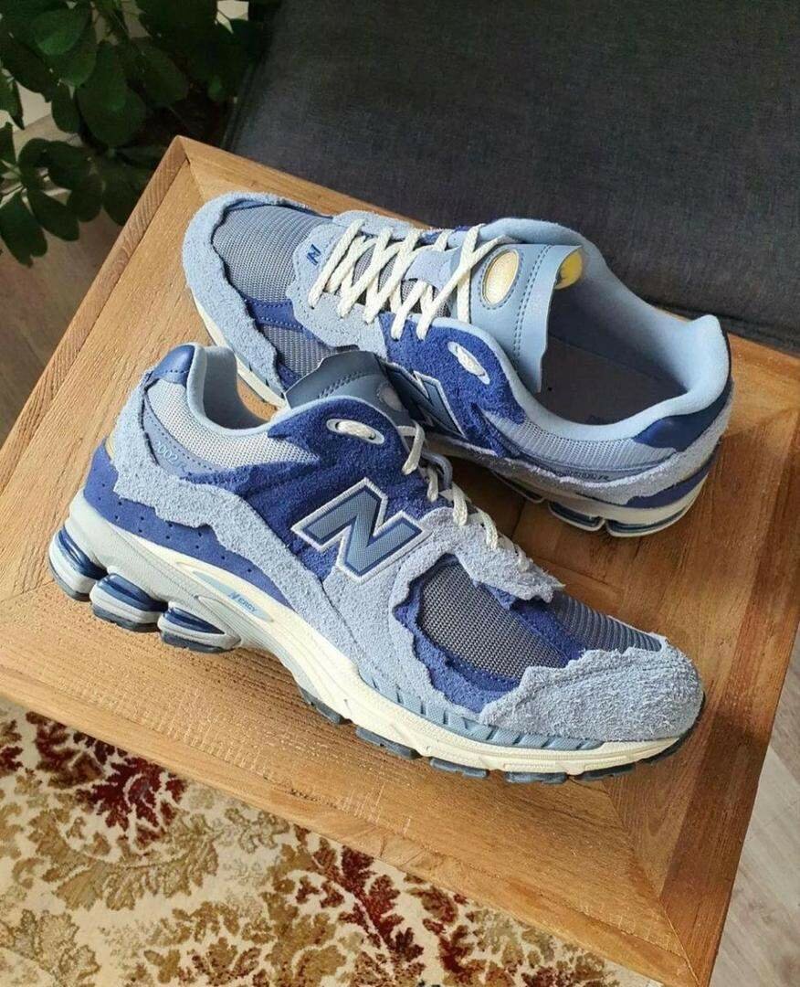 New Balance 2002