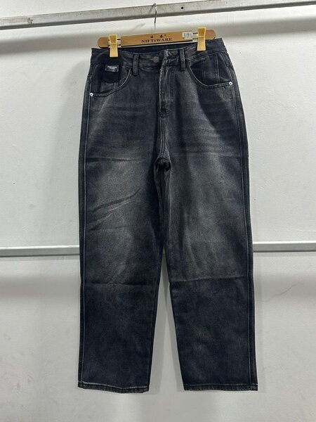 Baggy jeans