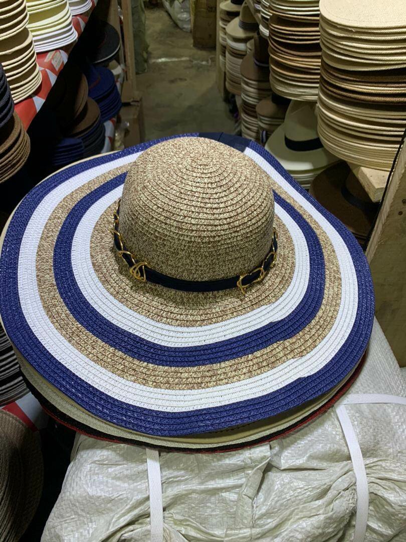 Chapeau