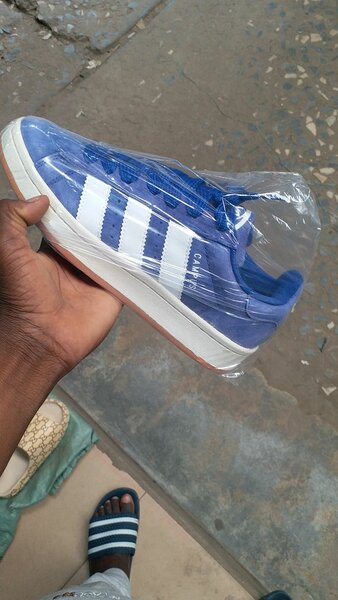 adidas sneaker