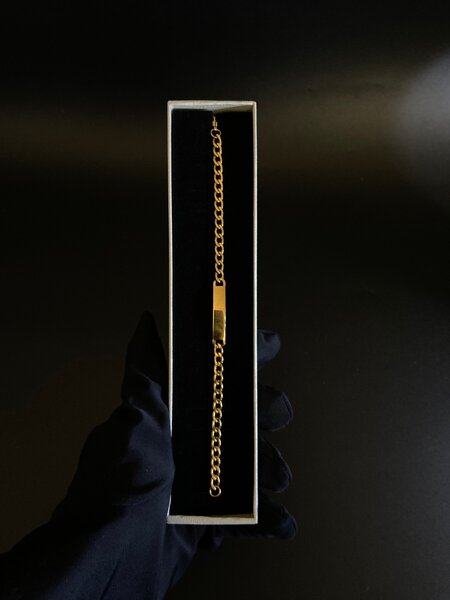 Gold bracelet