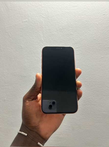 iPhone XR