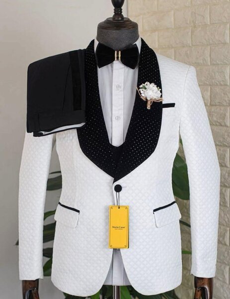QUALITY DESIGNED SUIT