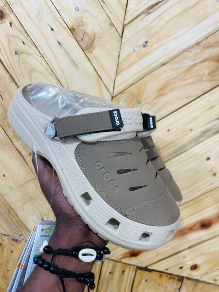 Crocs