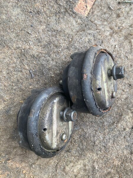 Pattes moteur E46