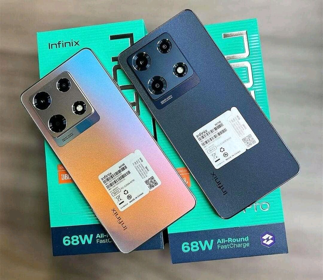 INFINIX NOTE 30 PRO 256GB 16GB RAM première copie conforme