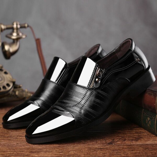 Men's shoes