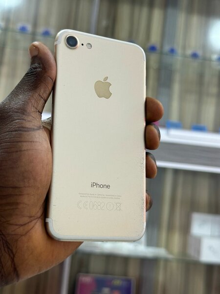 iPhone 7