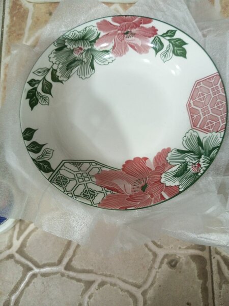 2 Assiette céramique fleurie