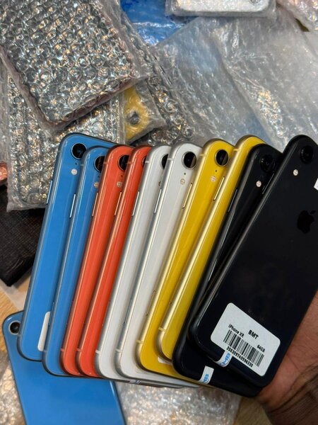 iPhone XR Multicolore