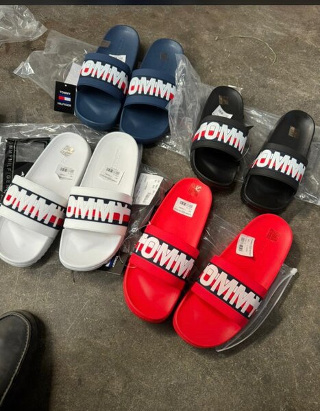 Tommy Hilfiger