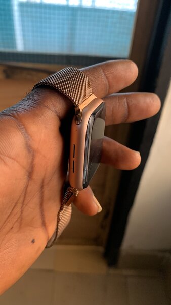 Apple Watch SE