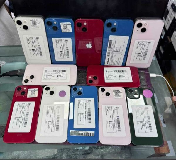 Tout types Iphone Quasi neuf de X a 15pro Max
