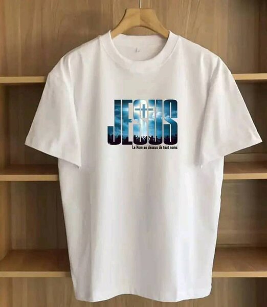 Tee shirt