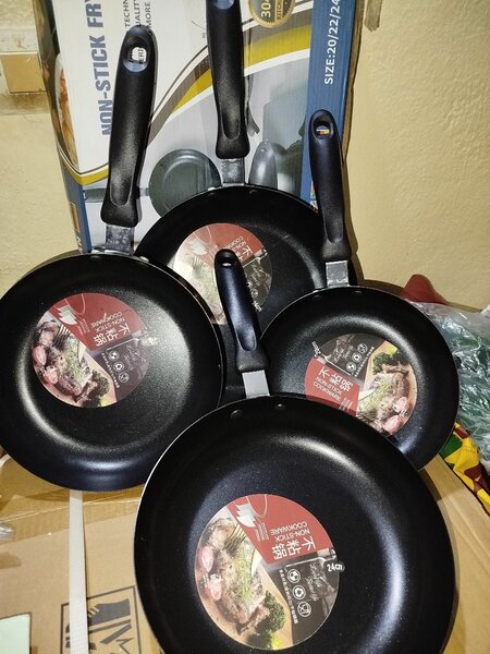 Set de poêles antiadhésives