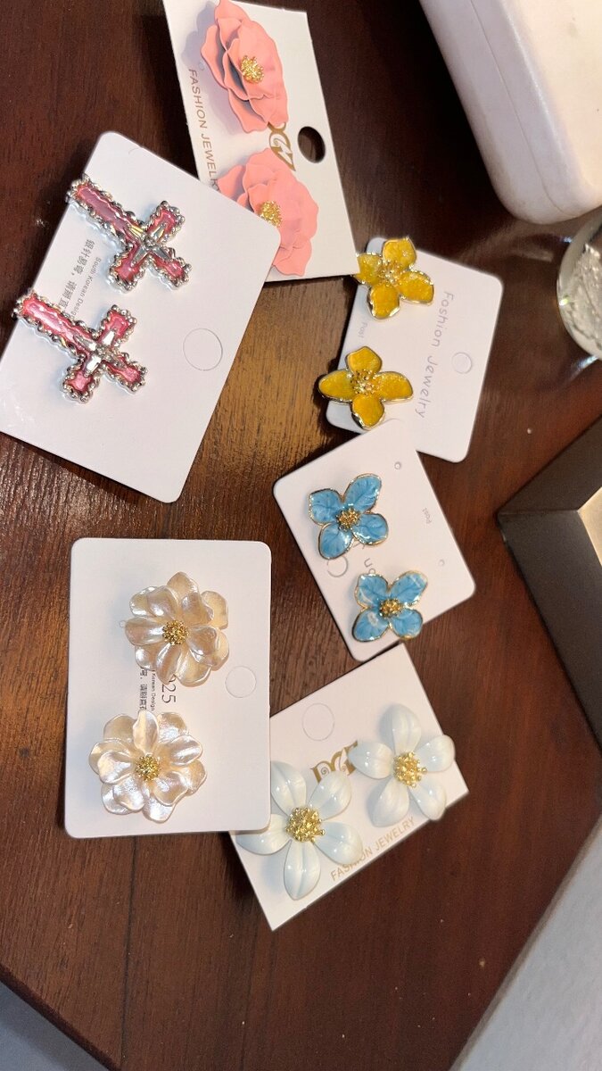 Boucles d'oreilles florales élégantes