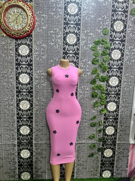 Chic dress