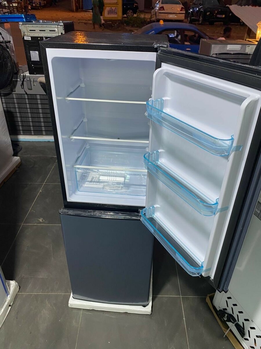 Réfrigérateur combiné élégant