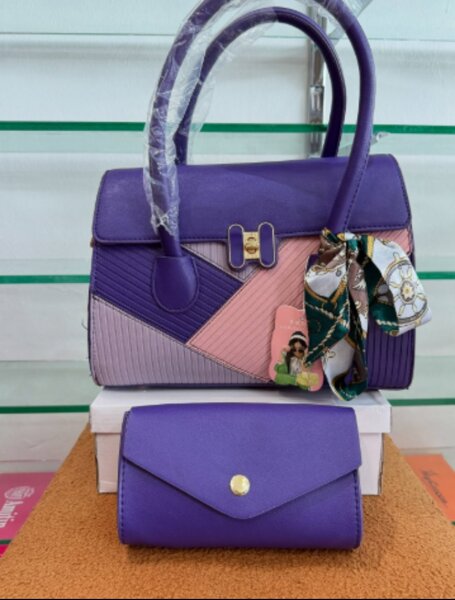 Quality leather bag