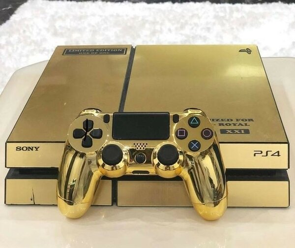 Play Station 4
