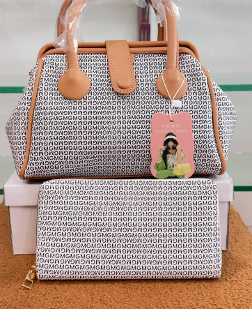Quality leather bag