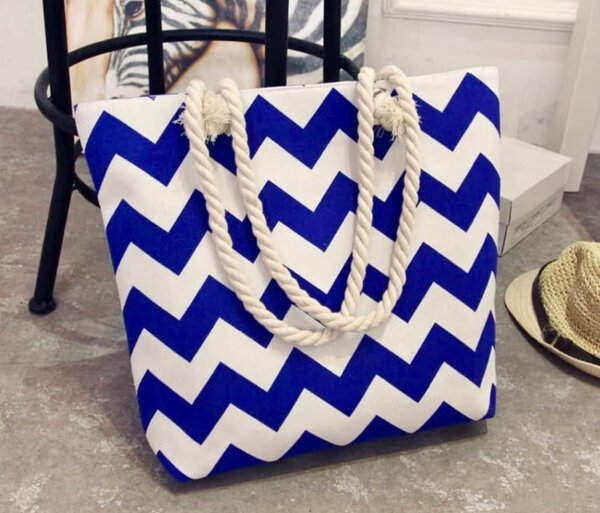 Tote bag