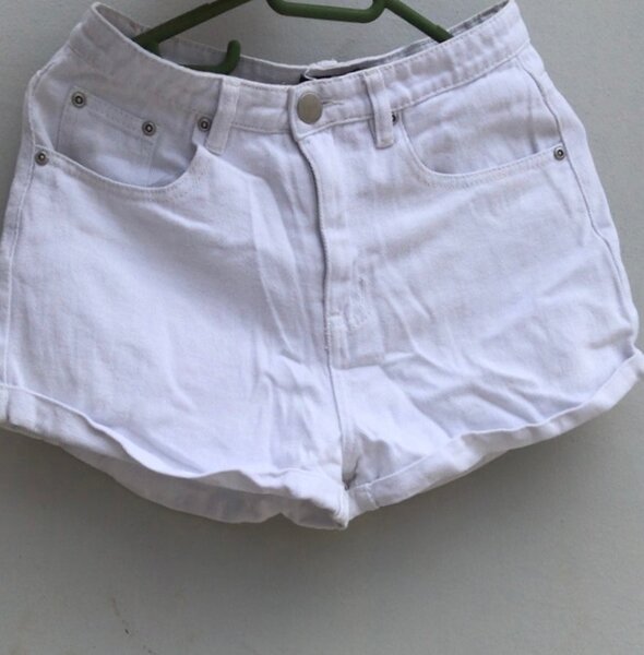 Shorts en denim blanc