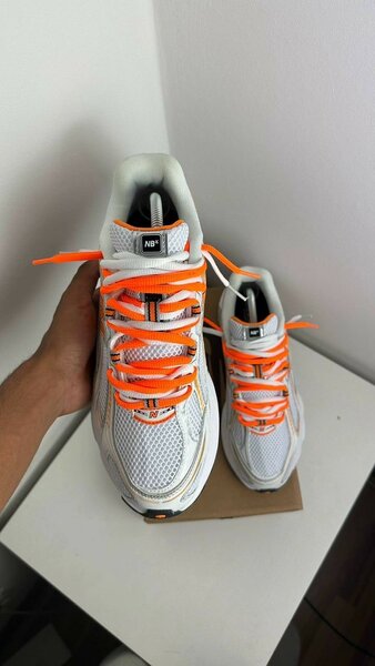 New balance 740
