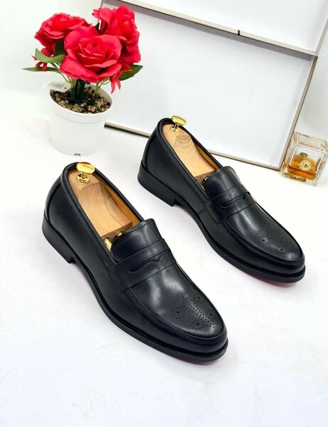 EXECUTIVE SHOE