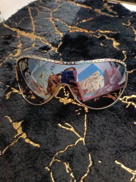 Lunettes de soleil élégantes