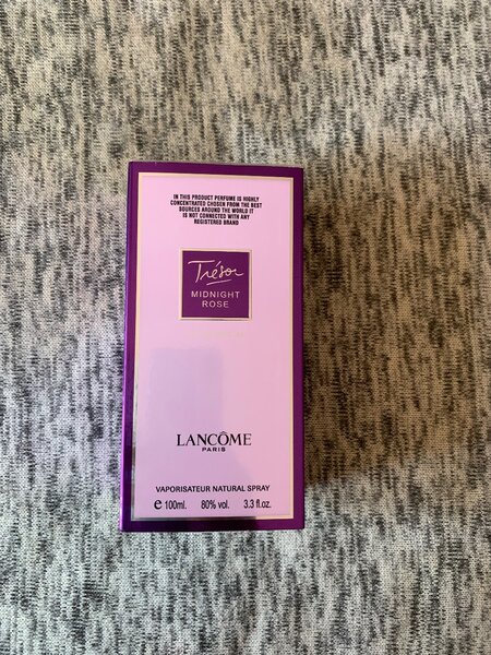 Ladies perfume