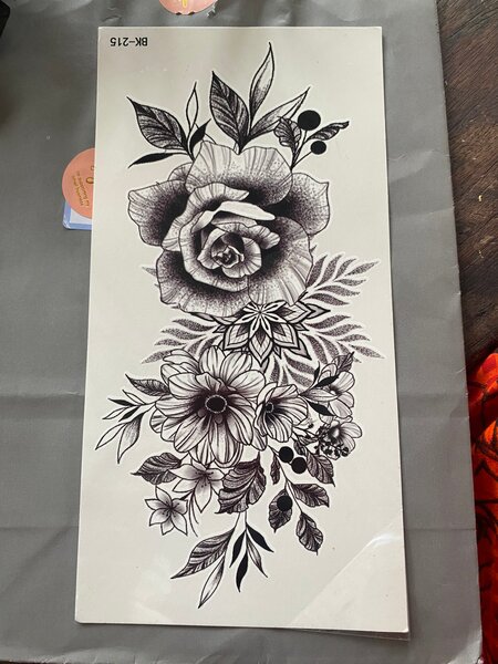 Tatouages temporaires fleuris
