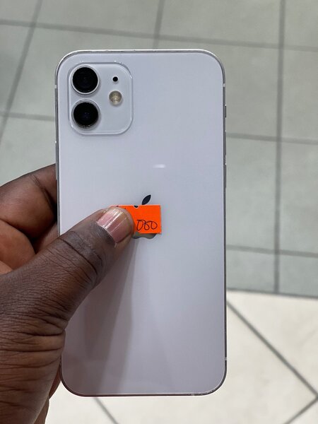 iPhone Blanc 64 Go