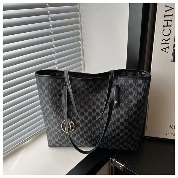 Hand bags