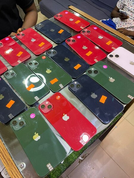 iPhone 13