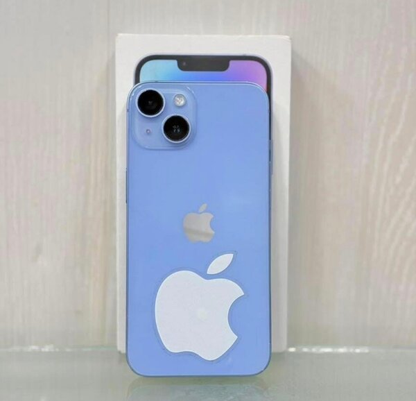 iPhone 14 - Couleurs Variées
