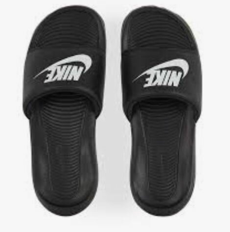 Claquettes Nike décontractées