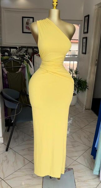 Straight dress