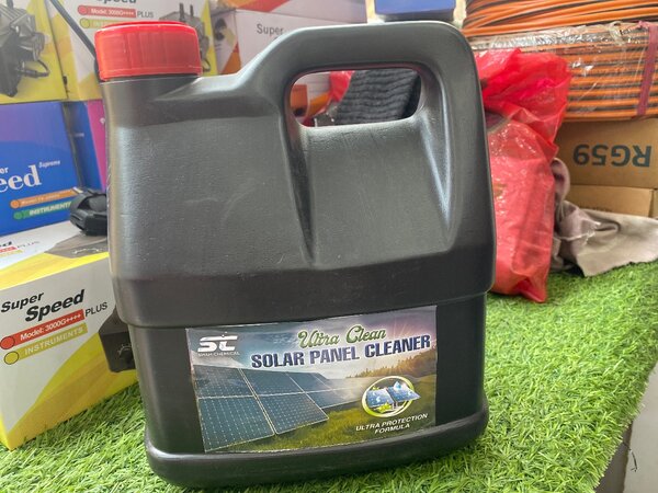Solar panel cleaner
