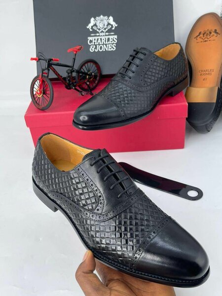 Solid Leather Executive Shoes