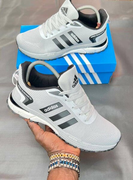 Baskets adidas