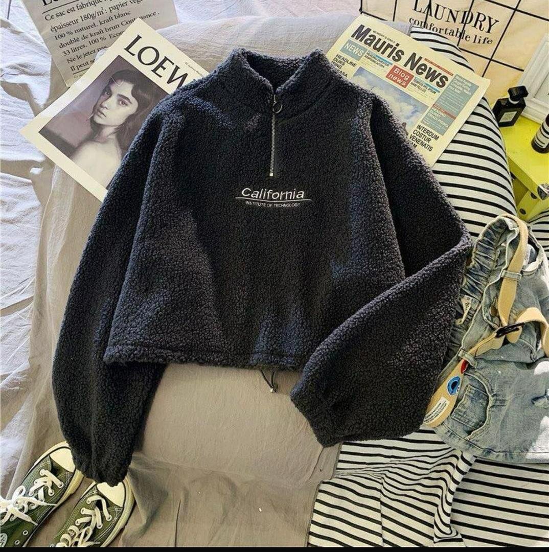 Cropped sweater